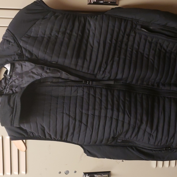 Vest - Picture 1 of 1